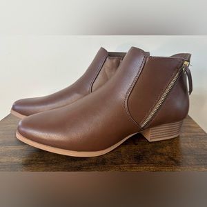 Croft & Barrow Women’s Batter Cognac Ankle Boot NWT Size 9.5
